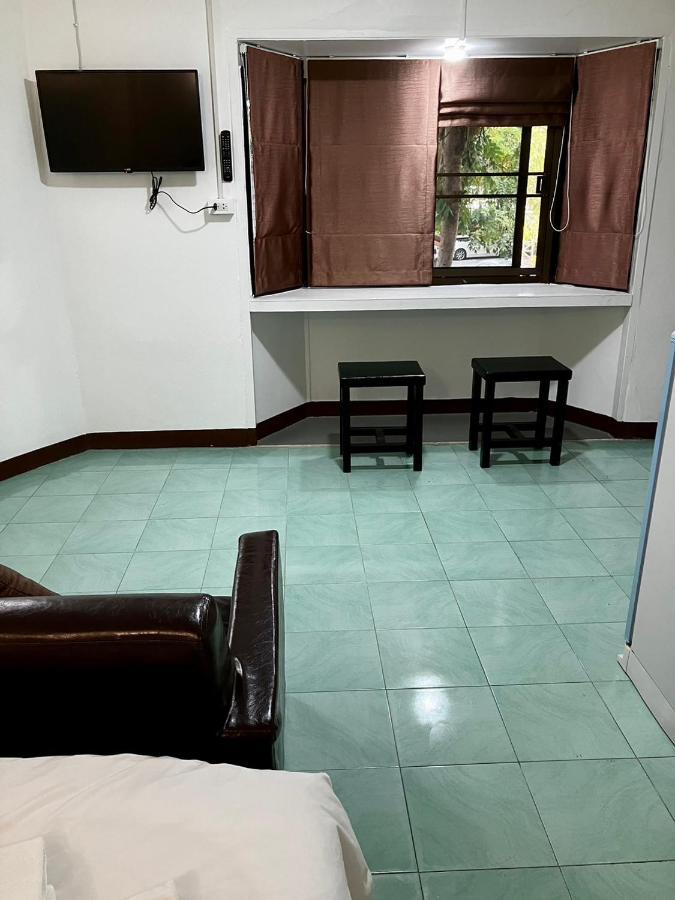Hotel Pakdee House Udon Thani Exterior foto