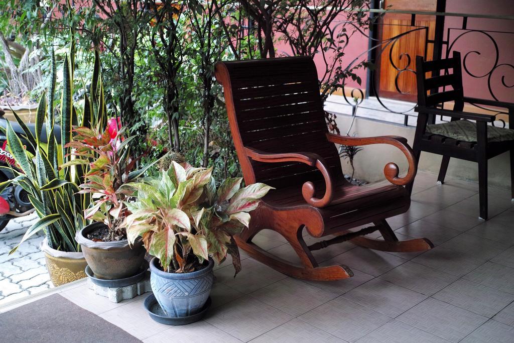 Hotel Pakdee House Udon Thani Exterior foto