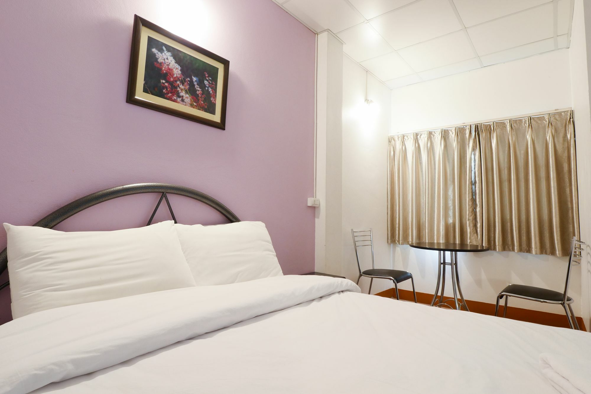 Hotel Pakdee House Udon Thani Exterior foto